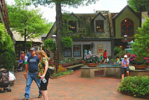 Gatlinburg shopping at the Village