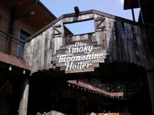 Ole Smoky Moonshine Distillery Gatlinburg Review