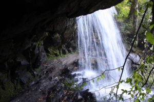 Grotto Falls 