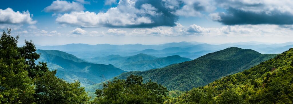 Smoky Mountains, adventure, vacation, travel guide, hidden gems