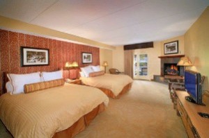 Double room at Bearskin Lodge