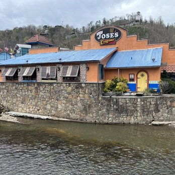 A Flavorful Escape: My First Impressions of No Way Jose’s Cantina Gatlinburg